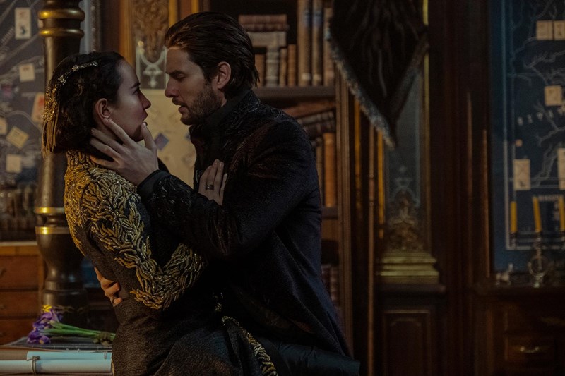 στιγμιότυπο από Shadow and Bone