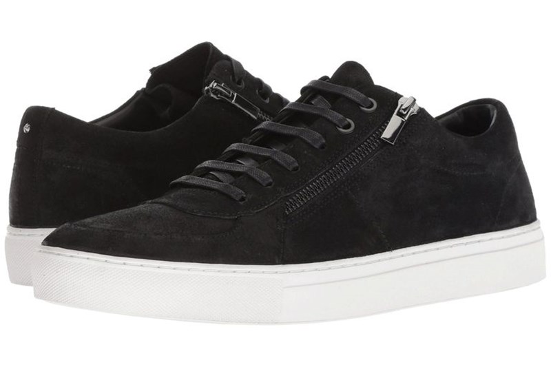 ΤΕΝΙΣ ΣΝΙΚΕΡΣ