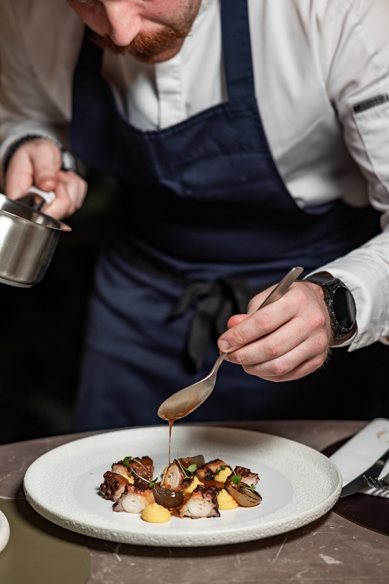 Το εστιατόριο Opposite at 507 5