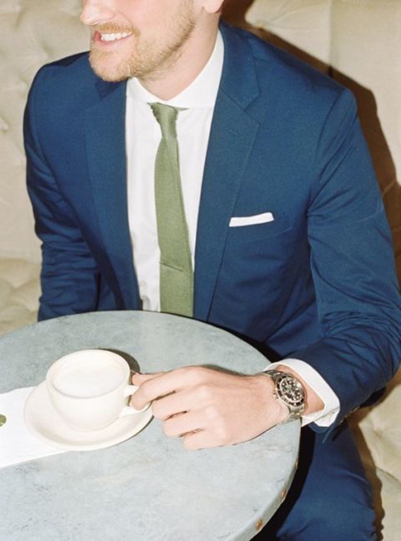 ΜΠΛΕ ΚΟΣΤΟΥΜΙ