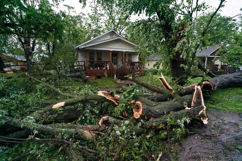 Λίνγουντ Κάνσας ΗΠΑ ανεμοστρόβιλοι 1