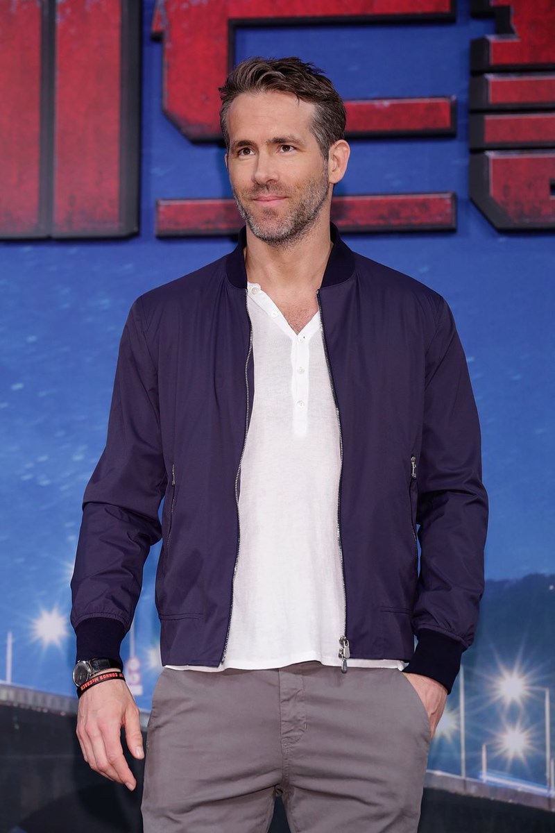 ΜΠΟΜΠΕΡ ΤΖΑΚΕΤ