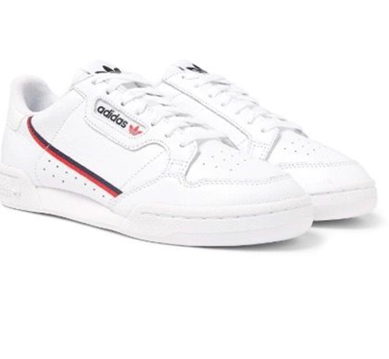 λευκά σνικερς