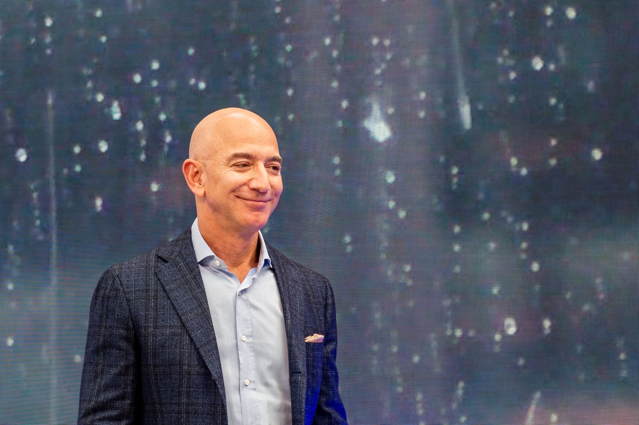 Δύο ερωτήσεις αρκούν για να σε προσλάβει ο Jeff Bezos - εικόνα 1