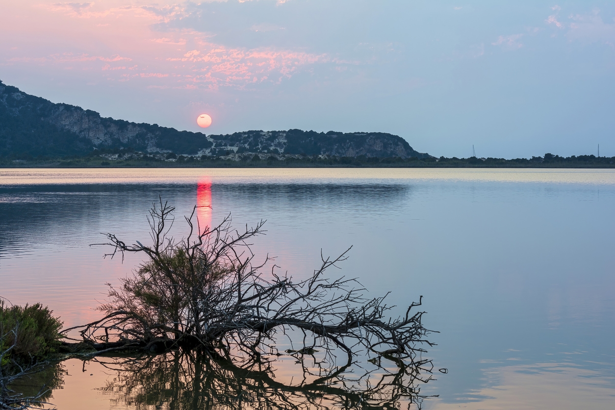 Αυτό το νησί είναι το 'κρυφό διαμάντι του Αιγαίου', σύμφωνα με τη βρετανική Metro - εικόνα 1