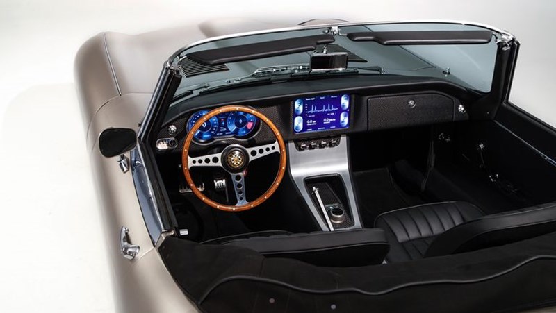 ΤΖΑΓΚΟΥΑΡ 1