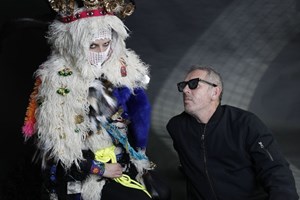 Είδαμε το after movie από τη μεγάλη καλοκαιρινή συναυλία του Παύλου Παυλίδη στον Λυκαβηττό - εικόνα 2