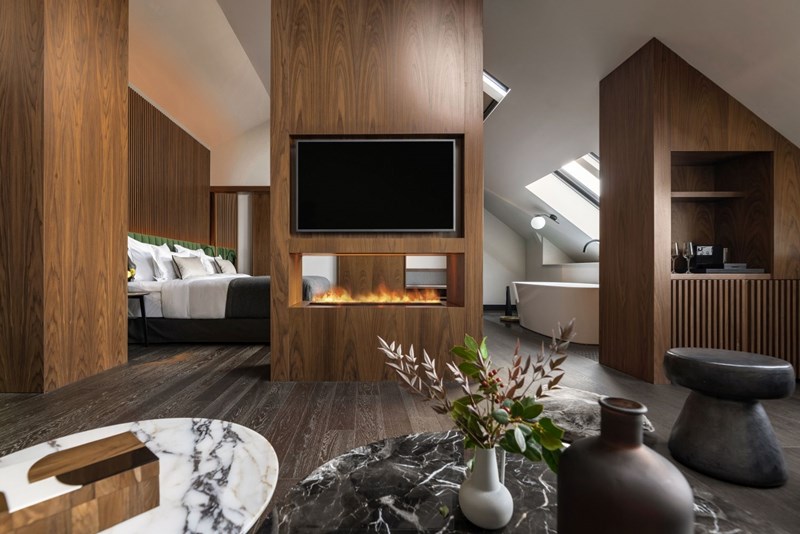 The Lynx Mountain Resort