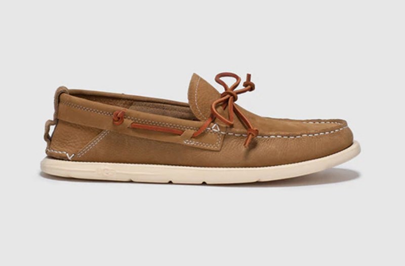 BOAT SHOES