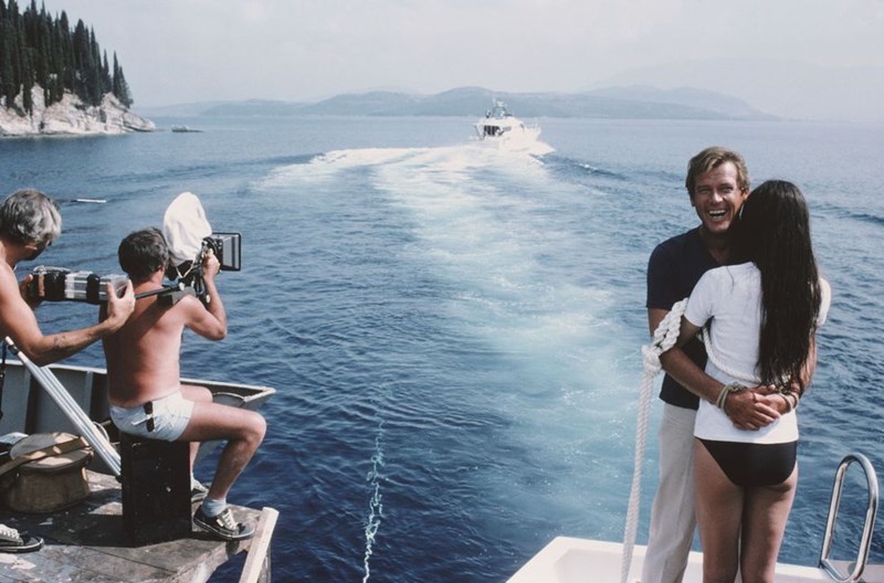 ΤΖΕΪΜΣ ΜΠΟΝΤ