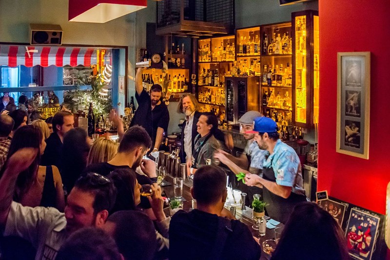 ΜΠΑΡ BABA AU RUM 1