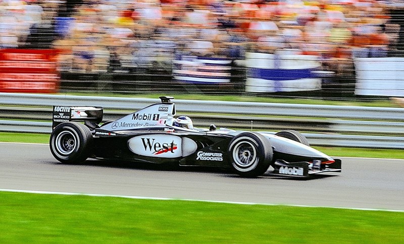 1998 – Η επιστροφή των