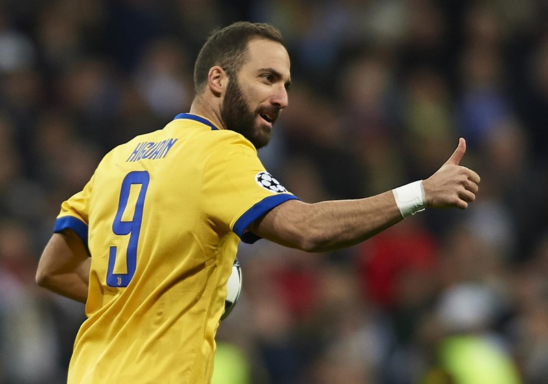 ΓΚΟΝΖΑΛΟ ΙΓΚΟΥΑΙΝ 2