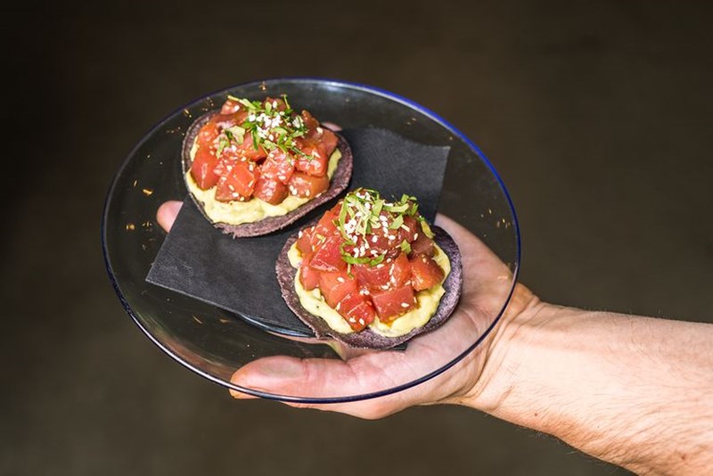 ΤΟΣΤΑΔΑΣ ΜΕ ΤΟΝΟ