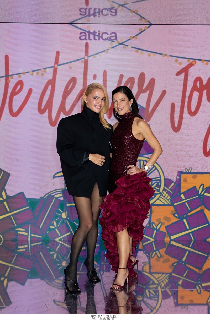 3. Η ΕΥΑΓΓΕΛΙΑ ΣΜΥΡΝΙΩΤΑΚΗ ΜΕ OUTFIT JACQUEMUS , H ΦΟΙΒΗ ΠΑΝΑΓΙΩΤΟΠΟΥΛΟΥ (MARKETING & E-COMMERCE DIRECTOR ΠΟΛΥΚΑΤΑΣΤΗΜΑΤΩΝ attica) ME OUTFIT ROTATE, ΟΛΑ attica