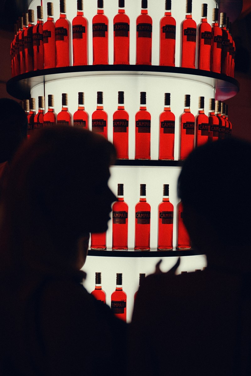 Campari Negroni: Πώς μια αυθόρμητη παραγγελία στη Φλωρεντία έγινε παγκόσμιο σημείο αναφοράς