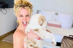 Amanda Bynes, βαδίζοντας στα χνάρια της Britney Spears - εικόνα 2