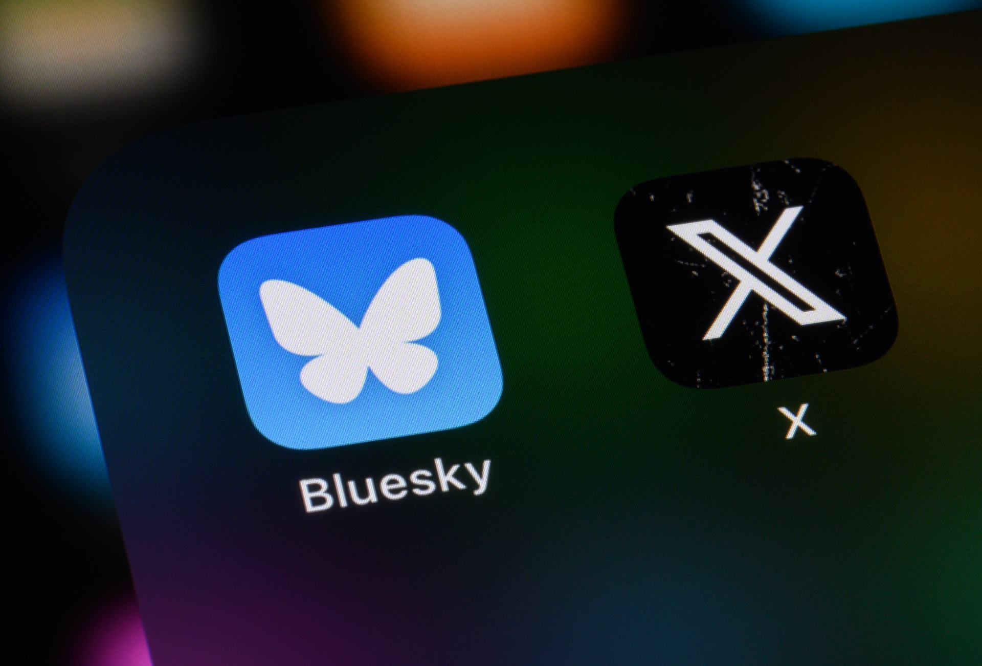 Η CEO του Bluesky τρόλαρε τον Mark Zuckerberg με ένα T-shirt που έχει ξεπουλήσει - εικόνα 1