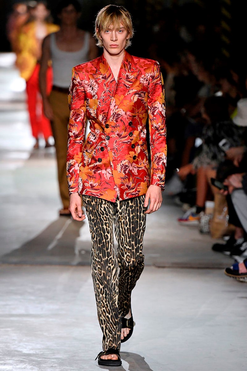 POOL SLIDES ΣΑΓΙΟΝΑΡΕΣ