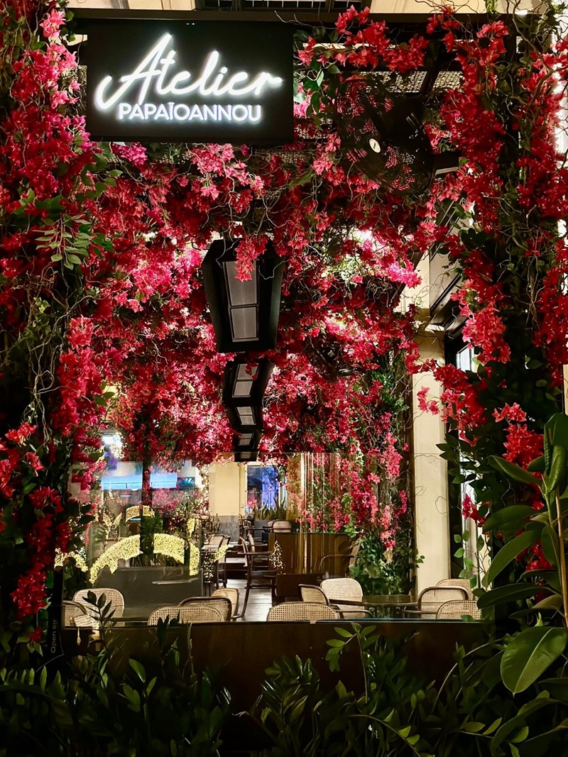 Το εστιατόριο Atelier Papaioannou στη Στοά Σπυρομήλιου 3