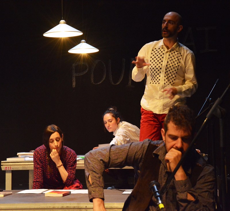 ΦΩΤΟΓΡΑΦΙΑ ΑΠΟ ΤΗΝ ΠΑΡΑΣΤΑΣΗ