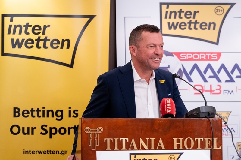 Η συνέντευξη Τύπου για τη συνεργασία του Interwetten Ελλάδα Sports 94,3 με την Interwetten πραγματοποιήθηκε στο ξενοδοχείο Τιτάνια, με τον Lothar Matthaeus να δίνει ξεχωριστό παρών.