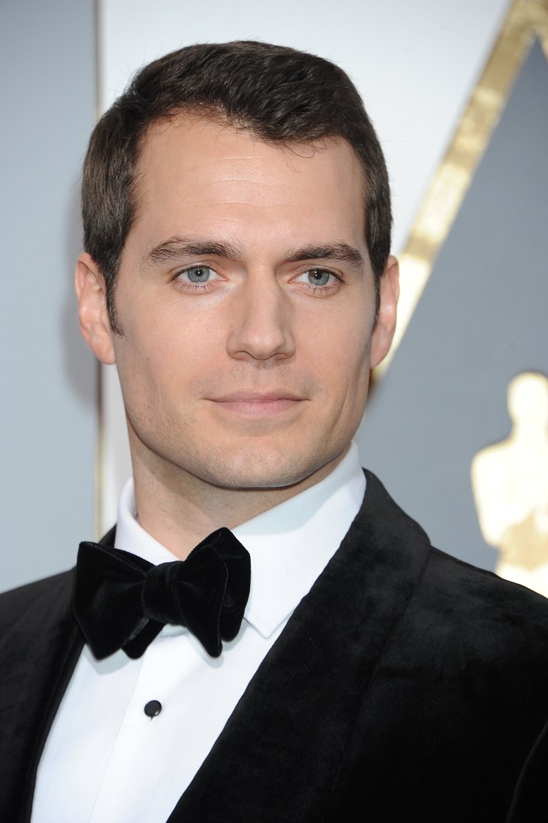 ΕΠΟΜΕΝΟΣ ΤΖΕΙΜΣ ΜΠΟΝΤ ΧΕΝΡΙ ΚΑΒΙΛ