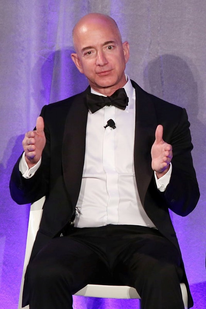 JEFF BEZOS