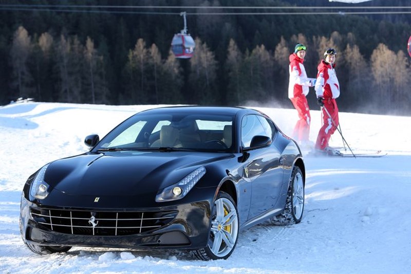 Ferrari FF (2011)