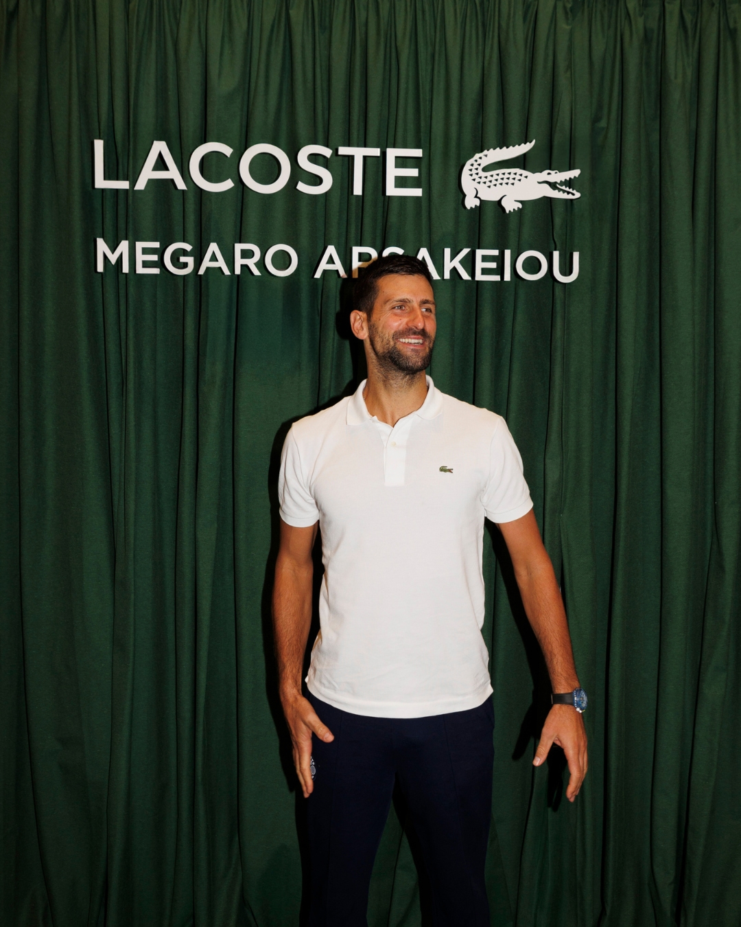 Απίστευτο: Τενίστας έκοψε τα μαλλιά του την ώρα του αγώνα - εικόνα 2