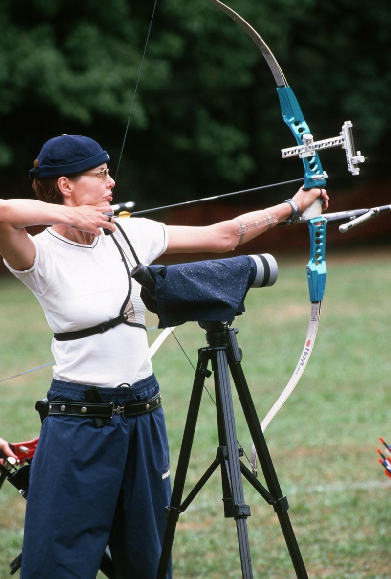 η τοξοβόλος geena davis