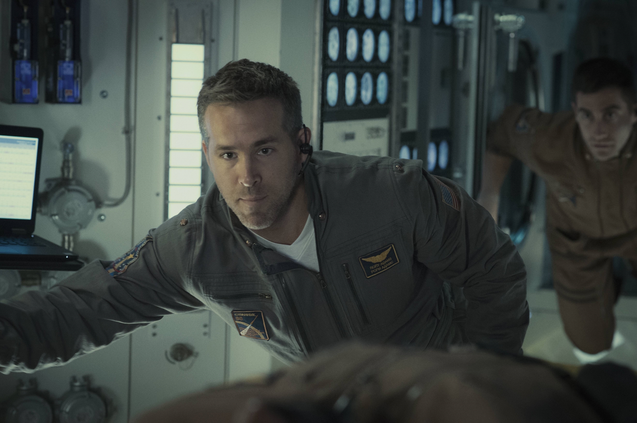 Βαριά πρόστιμα στην Ελλάδα για όσους κατεβάζουν σειρές και ταινίες πειρατικά - εικόνα 1