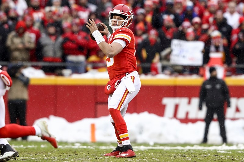 ΠΑΤΡΙΚ ΜΑΧΟΜΣ 2