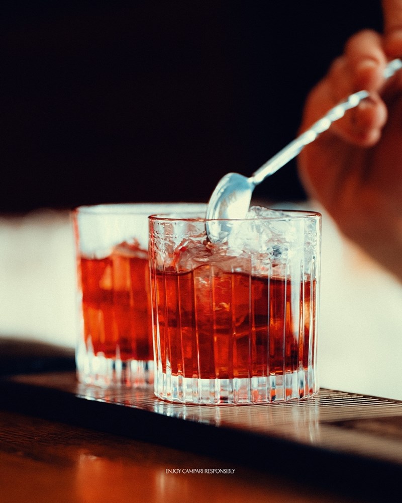 Campari Negroni: Πώς μια αυθόρμητη παραγγελία στη Φλωρεντία έγινε παγκόσμιο σημείο αναφοράς