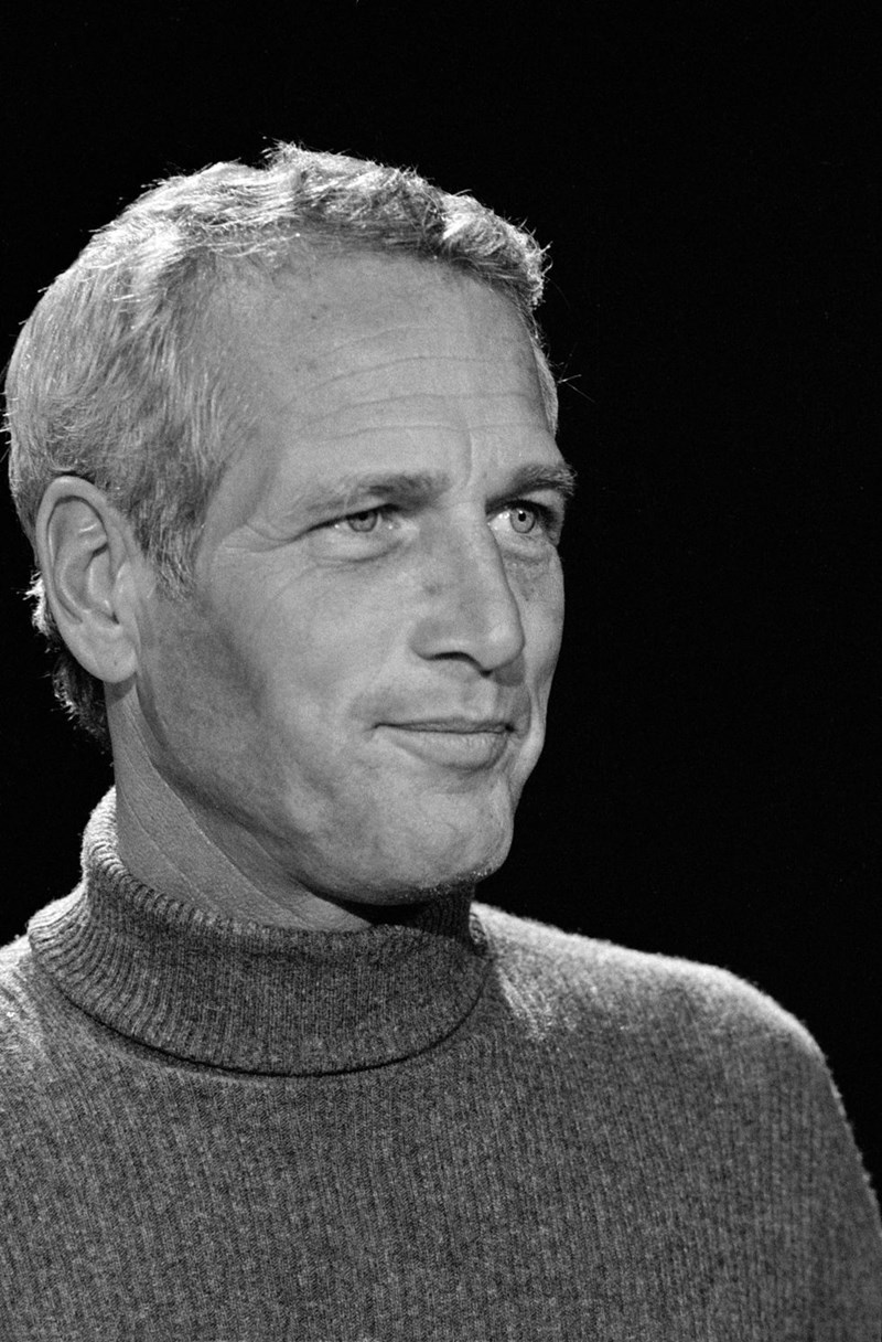 ΠΟΛ ΝΙΟΥΜΑΝ