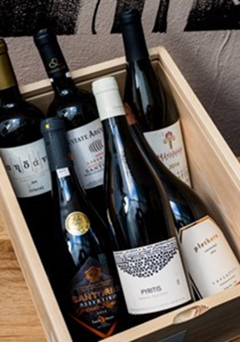 Οι παραγγελίες που θα αναβαθμίσουν το γιορτινό τραπέζι