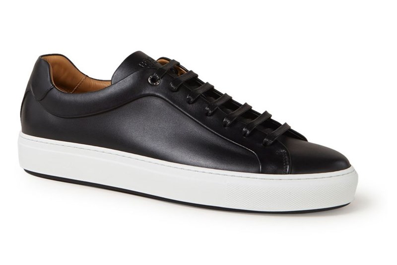 ΜΑΥΡΑ ΣΝΙΚΕΡΣ