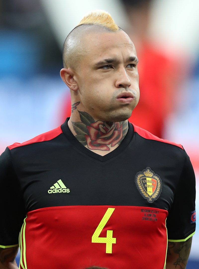 ΡΑΤΖΑ ΝΑΙΝΓΚΟΛΑΝ 1