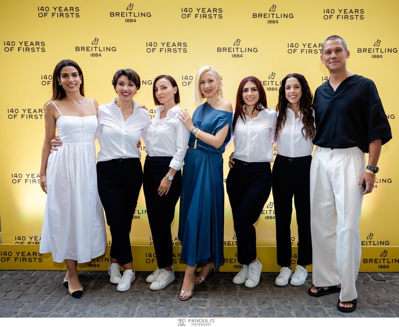 O Γιάννης Αντετοκούνμπο και το Chronomat που φέρει την υπογραφή του 1