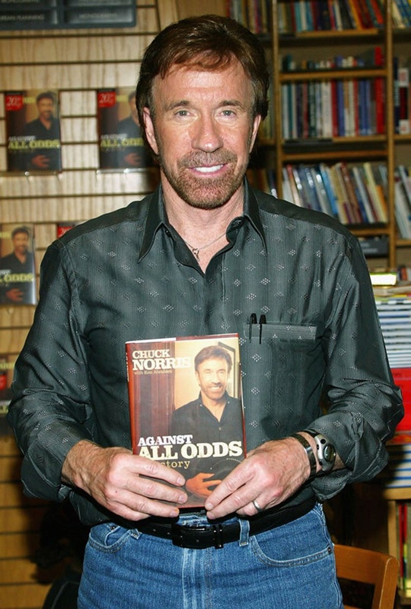 CHUCK NORRIS