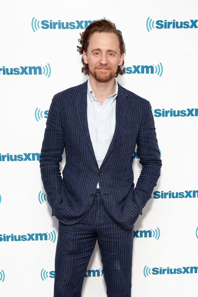 ΤΟΜ ΧΙΝΤΛΕΣΤΟΟΥΝ ΚΟΣΤΟΥΜΙ ΡΙΓΑ