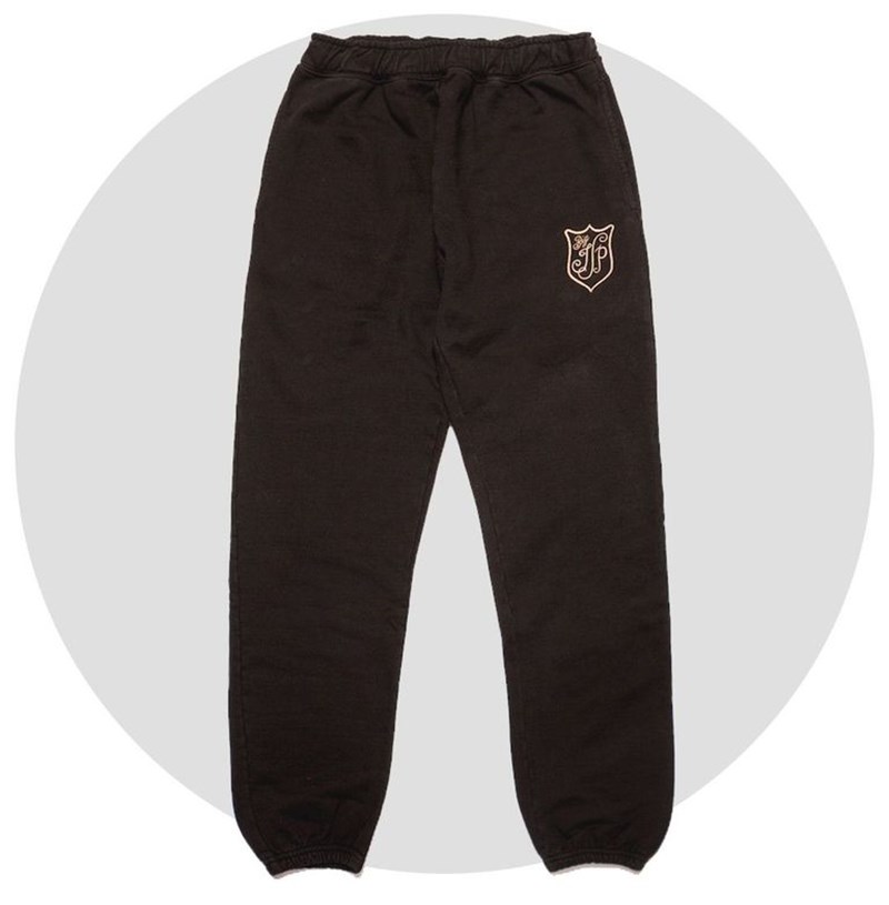 ΛΕΜΠΡΟΝ ΤΖΕΪΜΣ ΑΘΛΗΤΙΚΗ ΦΟΡΜΑ