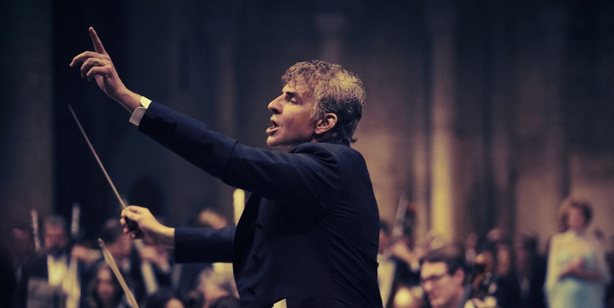 1200 ευρώ και κάτι για τα Air Jordans του Bradley Cooper - εικόνα 2