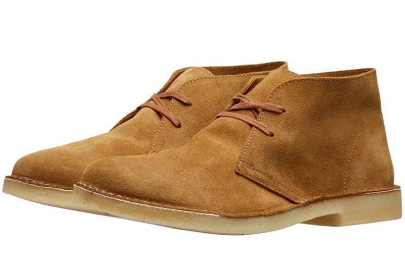 DESERT BOOTS