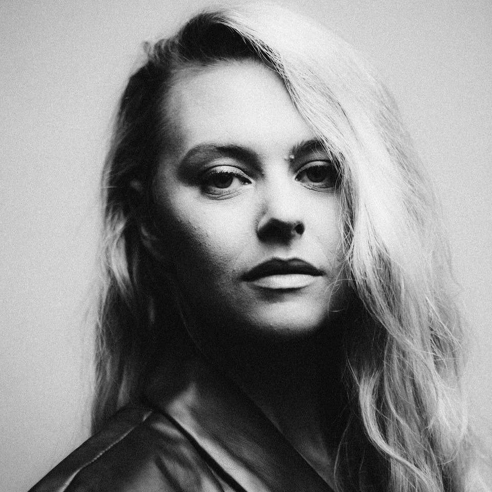 Η pop της Lusaint βγήκε από τον παράδεισο - εικόνα 1