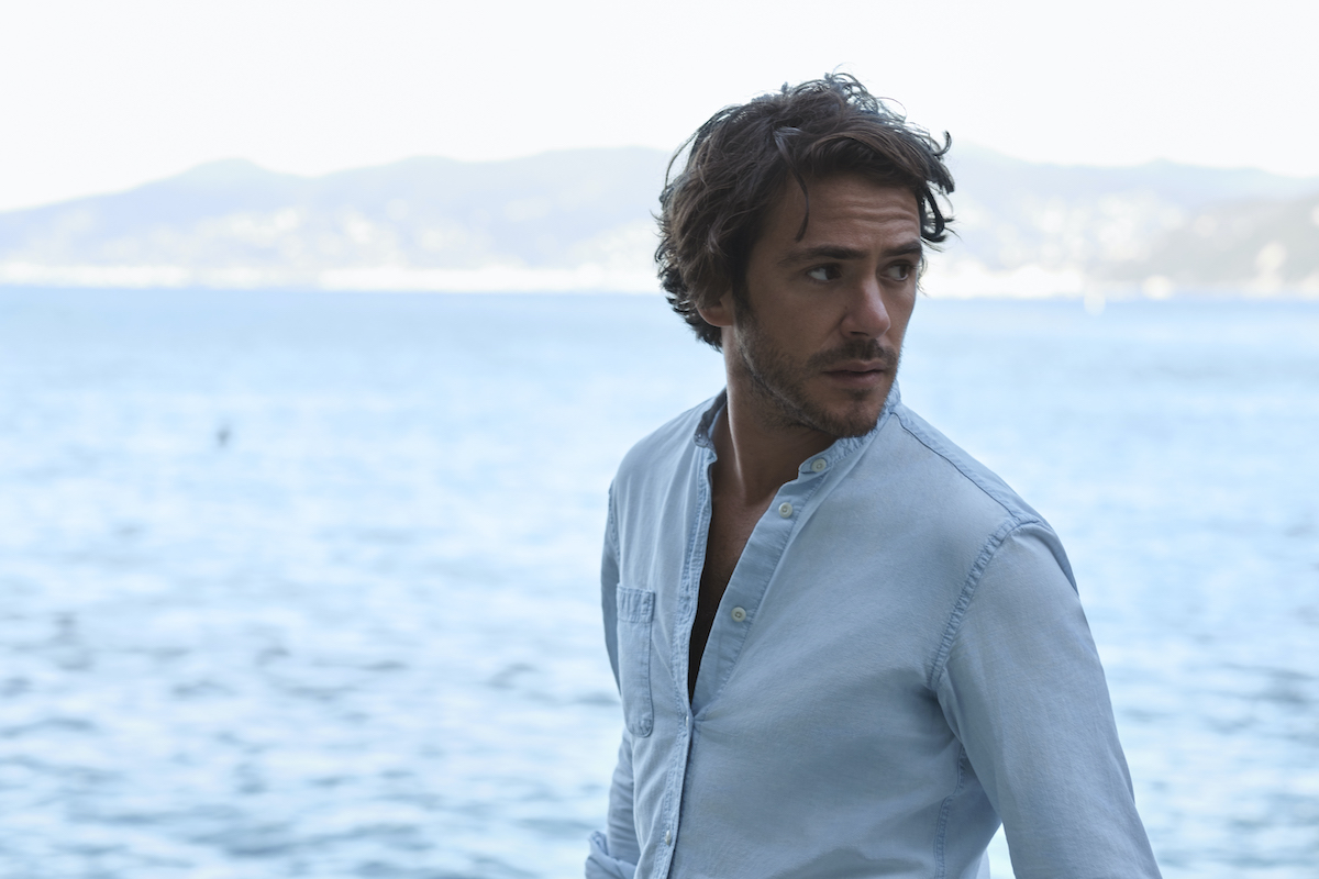 Μόλις ακούσαμε το νέο τραγούδι του Jack Savoretti και είναι μία ωδή στις αγάπες που αντέχουν - εικόνα 3