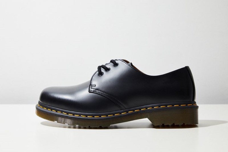 DR.MARTENS