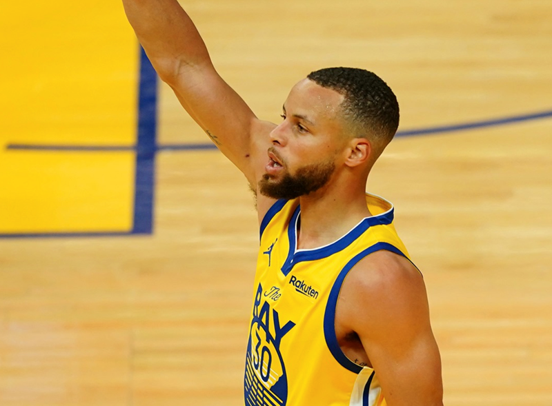 ΣΤΕΦ ΚΑΡΙ ΡΕΚΟΡ ΤΡΙΠΟΝΤΩΝ