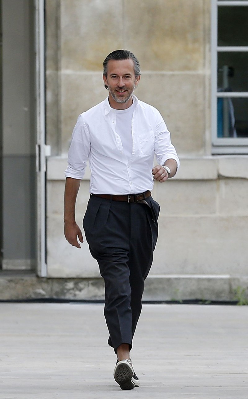 ΚΑΛΟΝΤΥΜΕΝΟΙ ΣΧΕΔΙΑΣΤΕΣ