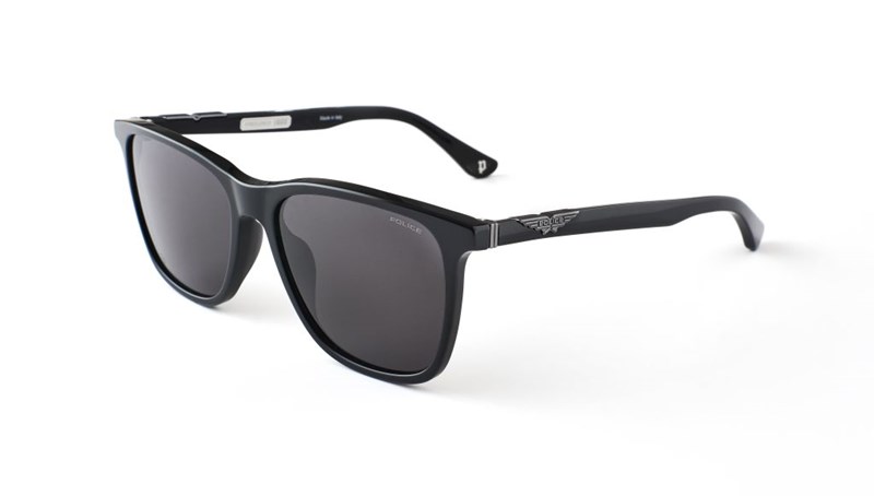 ΑΝΤΡΕΣ ΜΕ ΤΑ ΜΑΥΡΑ